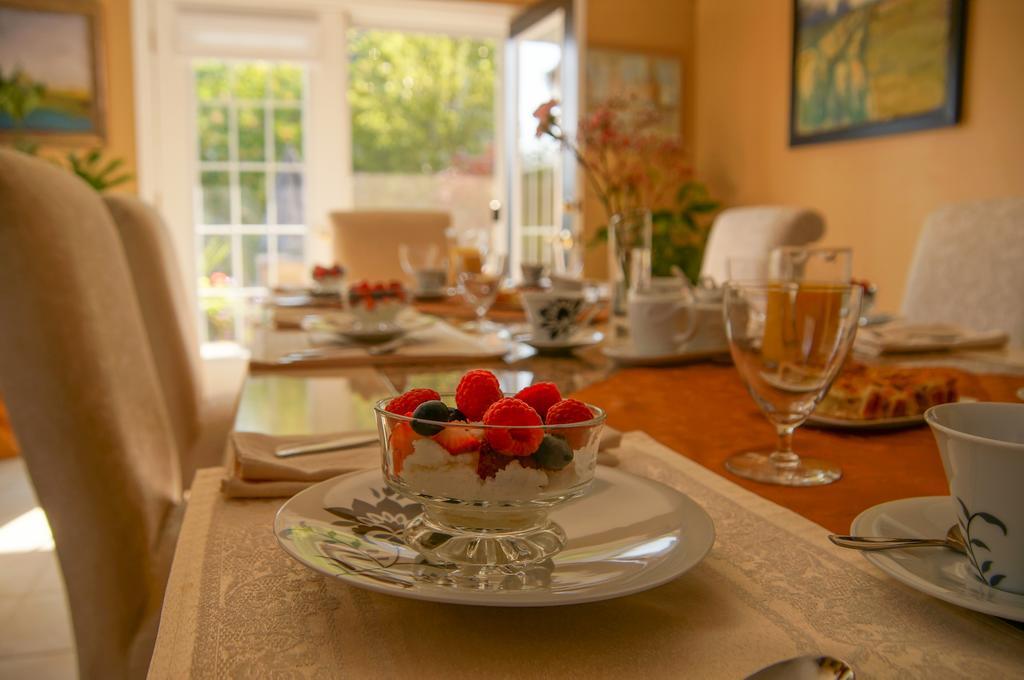 In Elegance Bed and Breakfast Niagara-on-the-Lake Esterno foto