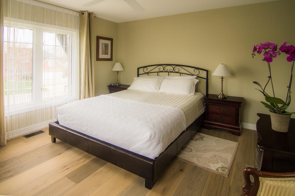 In Elegance Bed and Breakfast Niagara-on-the-Lake Esterno foto